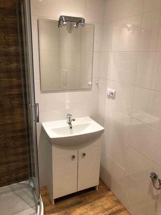 Апартаменты Apartament Stacja Starowka Замосць Экстерьер фото